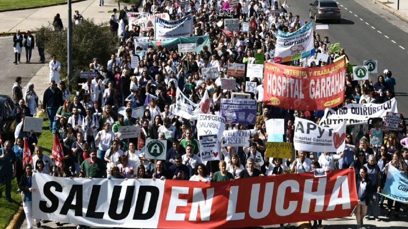 Conflicto salarial en el Hospital Garrahan