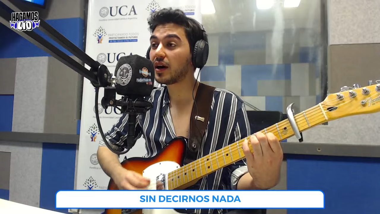 Emi Franji en vivo en Lío Acústico
