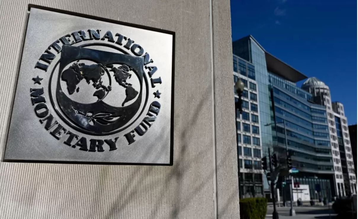 Los requisitos tributarios del FMI
