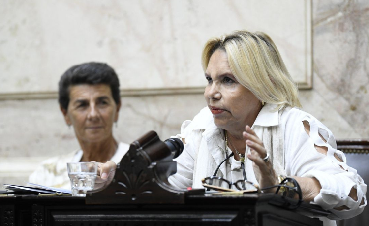 Hablamos con el Dr. Hugo Pizzi, infectólogo, sobre la importancia de la vacunación.