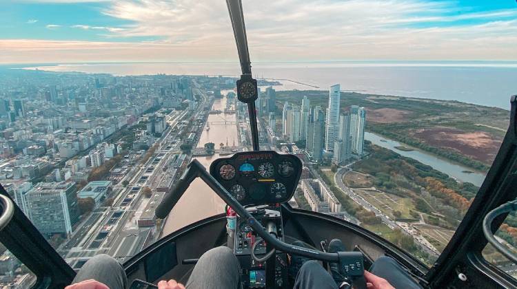 Club de Emprendedores |  Fly Aeroblue: Vuelos turísticos