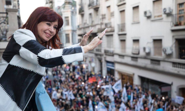 Cristina Kirchner y sus intenciones de presidir el PJ