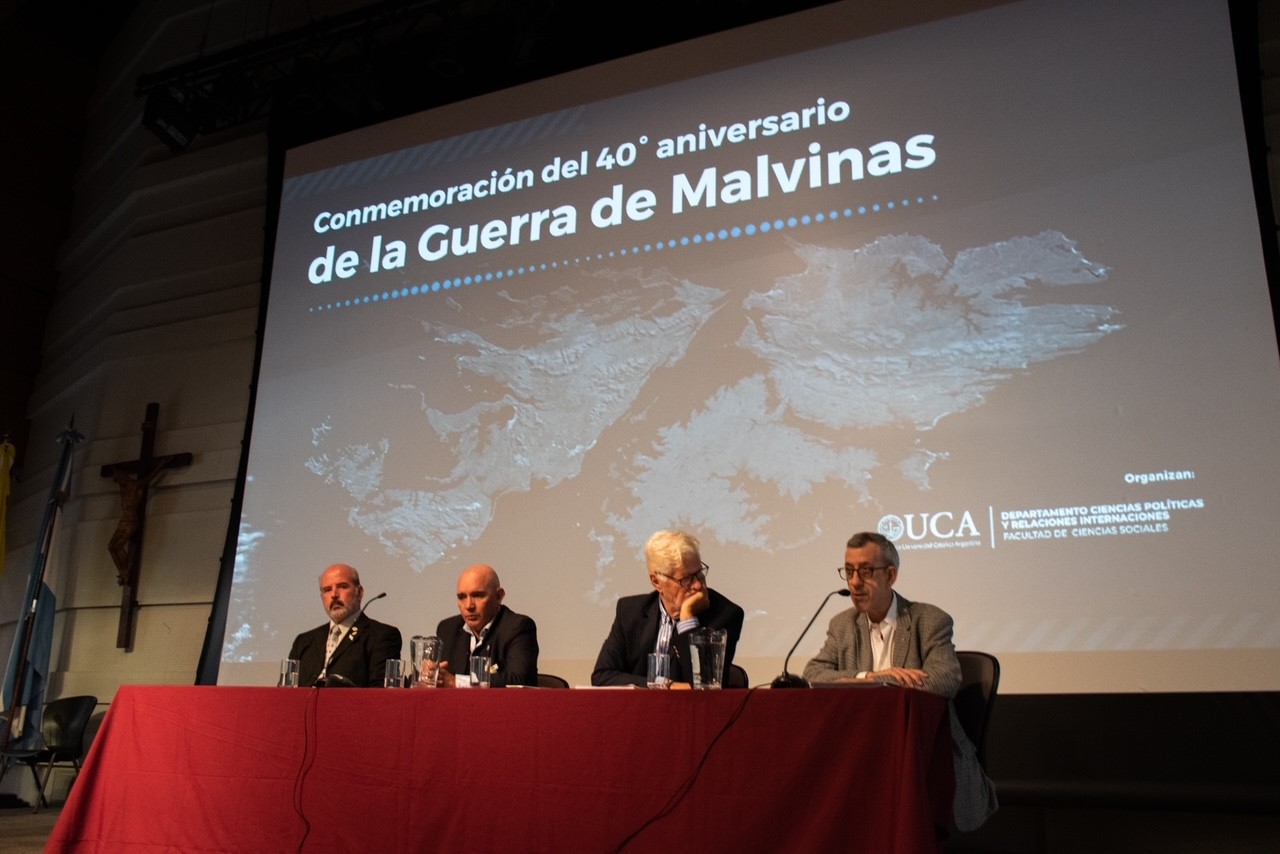 Conmemoración del 40 aniversario de la Guerra de Malvinas