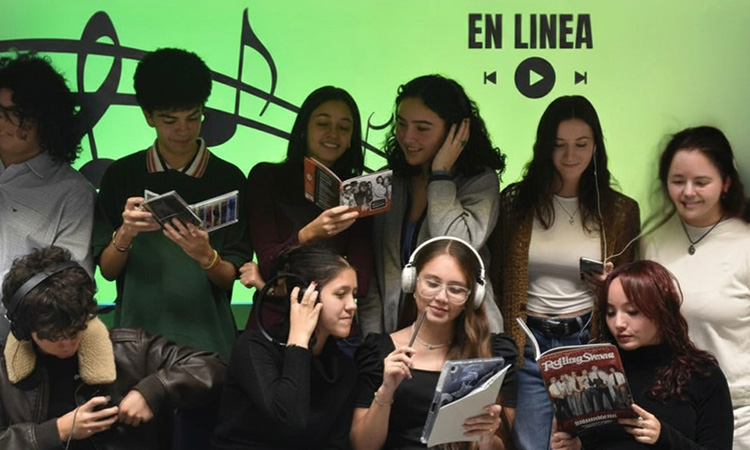 En l&iacute;nea